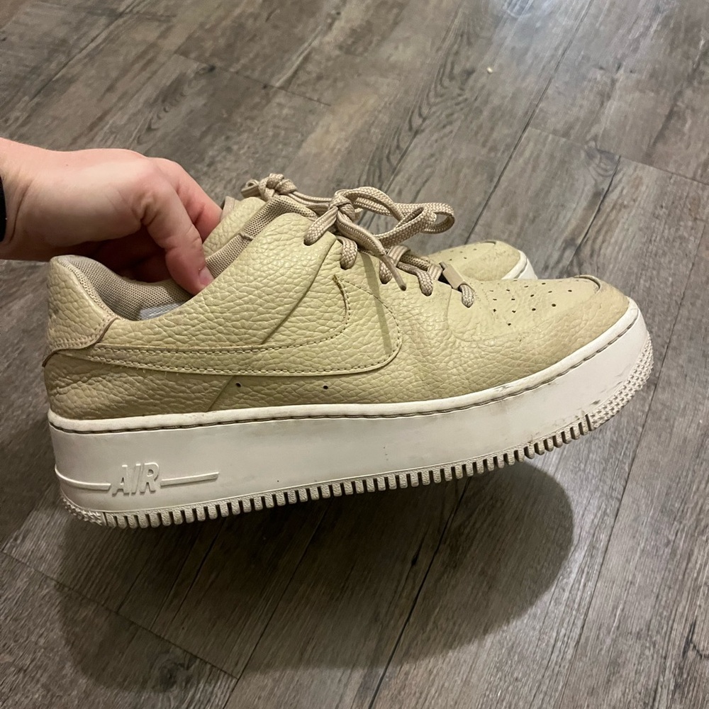 Nike Air Force platform beige women 9